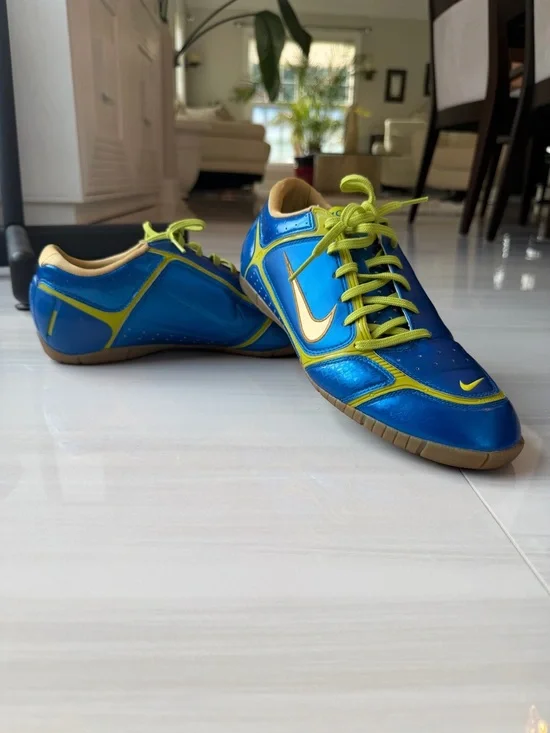 Nike man indoor soccer Blue and Yellow Lace-Up Sneakers - Picture 3 of 7